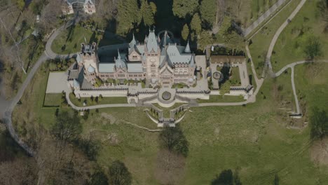 Drone---Aerial-shot-of-the-castle-Drachenburg-Siebengebirge-near-Bonn---Königswinter-25p