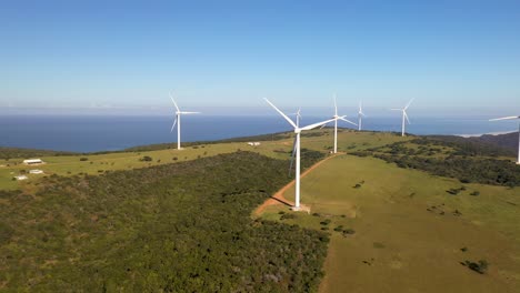 Luftaufnahme-Von-Windmühlen-In-Südafrika