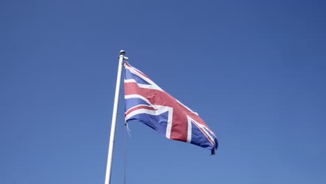 Die-Britische-Flagge,-Die-In-Großbritannien-Weht