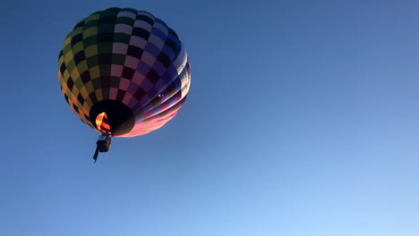 Heißluftballon-Im-Flug