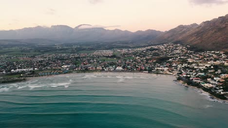 Luftbild-Von-Gordon&#39;s-Bay,-Südafrika