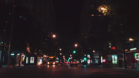 Murcia-Stadt-Zeitraffer-Bei-Nacht-Die-Gran-Via-Mit-Langer-Belichtung-Auf-Autolichtern