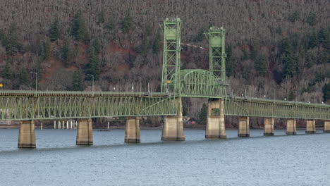 The-Hood-River-Bridge-With-The-Columbia-River-Underneath