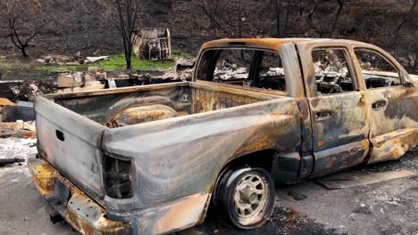 A-Burnt-Out-Truck-from-a-Fire-in-Phoenix,-Oregon