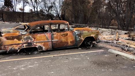 A-Burnt-Out-Car-From-Phoenix-Oregon-Fires-2020