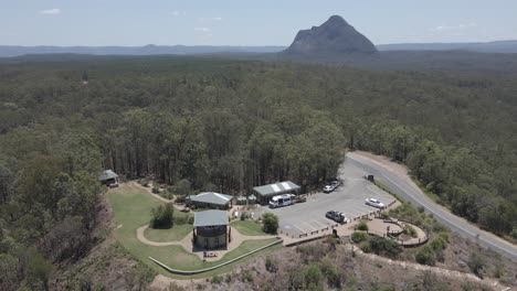 Glass-House-Mountains-Lookout-With-Scenic-View-Of-Mount-Beerwah-On-A-Sunny-Day