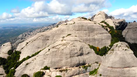 Luftbild:-Montserrat-Gebirge-Aus-Der-Luft