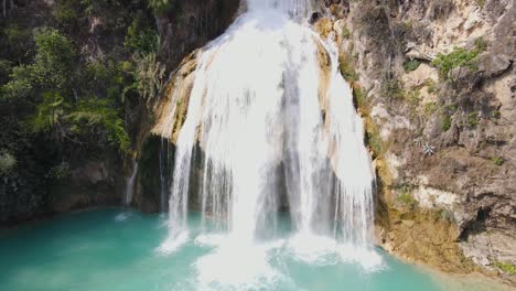 Aerial:-stunning-waterfall-in-east-Chiapas,-Mexico,-tropical-scenery,-4K-view