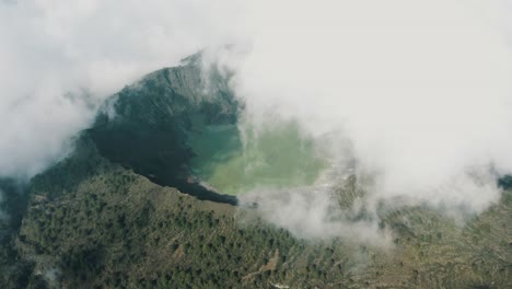 Volcanic-Crater-El-Chichonal-In-Chiapas,-Mexico-On-A-Cloudy-Day---aerial-drone-shot