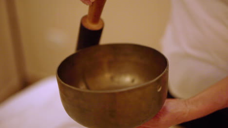 Sound-healing-therapy-tibetan-bowl-mallet-meditation