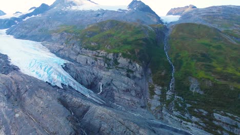 4K-Drone-Video-of-Worthington-Glacier-near-Valdez,-AK-on-Sunny-Summer-Day