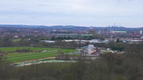 Nottingham-racecourse-with-Nottingham-landscape-in-the-background-viewed-from-Colwick-park-in-Nottinghamshire-England