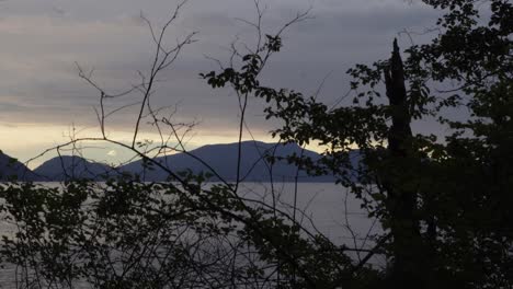 Foliage-Revealed-Mountain-Islands-View-From-Washington-Park-In-Anacortes,-Washington-USA
