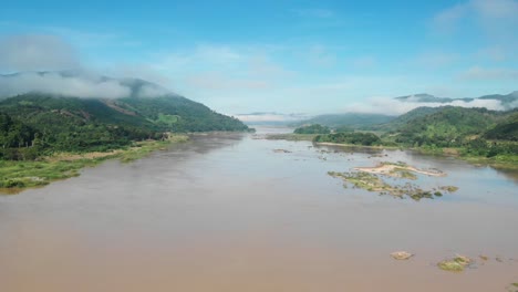 Water-Level-Rising-and-Flooding,-Riverbed-Ecology-along-the-Mekong-River,-Water-releasing-from-Hydropower-Dams
