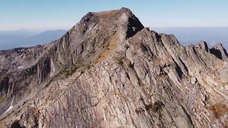 Orbiting-around-mountain-peak-high-in-the-alpine-of-South-Rockies