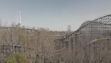 Abandoned-Roller-coaster-ride-at-Six-Flags-in-New-Orleans-East