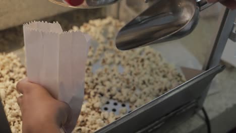 Verkauf-Von-Popcorn-Während-Des-Festivals