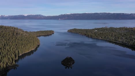 Aerial-View-Of-Lake-And-Forest---Lake-Tahoe-In-USA---drone-shot