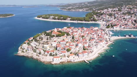 Aerial-Drone-View-of-Primosten-Old-Town-in-Dalmatia,-Croatia