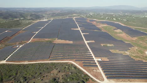 Huge-solar-photovoltaic-farm-in-Lagos,-Portugal