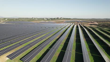 Solar-panels-set-at-optimal-angle-on-solar-farm
