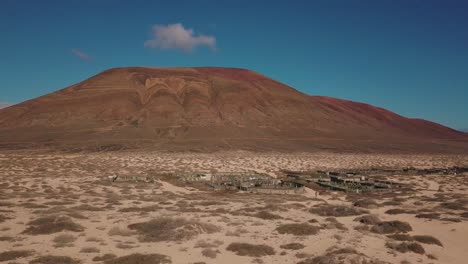 Westliches-Dorf---Wüste---Lanzarote