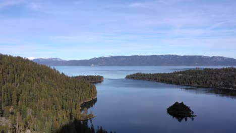 Tranquil-Scenery-At-Tahoe-Lake,-USA---aerial-drone-shot