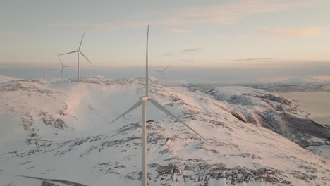 Wind-turbine-spins-and-other-wind-turbines-stay-still