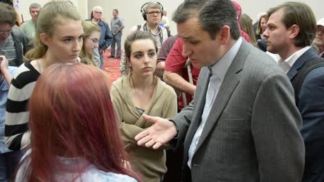 Presidential-Candidate-Conservative-Ted-Cruz-Talks-Repealing-And-Reforming-Obama-Care-Health-Insurance-Policy,-Iowa