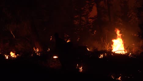 Firefighters-Work-Hard-At-Night-To-Contain-The-Disastrous-Dixie-Fire-In-Northern-California