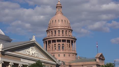 Einspielung-Des-Texas-State-Capitol-Building-In-Austin,-Texas