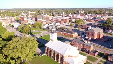 Aerial-Over-The-Small-Town-Of-Vincennes,-Indiana