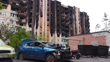 Destroyed-Cars-And-Buildings-In-Irpin-Ukraine-Following-Russian-Shelling-In-The-Ukraine-War