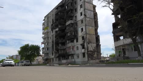 Borodianka,-Borodjanka,-Ukraine-Mit-Bombardierten-Und-Beschossenen-Wohnhäusern,-In-Denen-Hunderte-Durch-Die-Russische-Besatzung-Getötet-Wurden