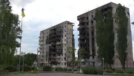Borodianka,-Borodyanka,-Ucrania-Edificios-De-Apartamentos-Bombardeados-Y-Lanzados-Con-Cohetes-Donde-Cientos-Fueron-Asesinados-Por-La-Ocupación-Rusa
