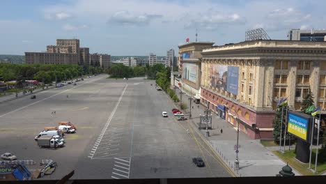Overview-Of-The-Large-Central-Square-And-Government-Buildings-In-Downtown-Kharkiv,-Badly-Damaged-From-Russian-Shelling-And-Rocket-Missile-Attacks