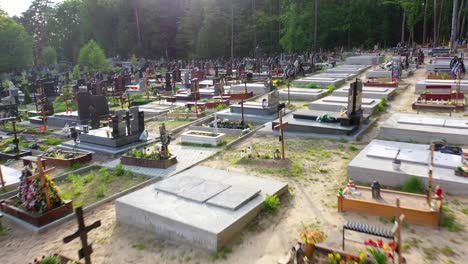 Aerial-Of-A-Civilian-Cemetery-Or-Graveyard-With-Many-Graves-Near-Lviv,-Ukraine