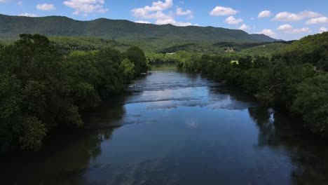 Excellent-Aerial-View-Moving-Up-The-Shenandoah-River-In-Virginia