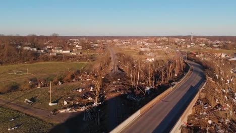 Aerial-Of-Tornado-Damage-And-The-Destruction-Of-The-Town-Of-Mayfield,-Kentucky