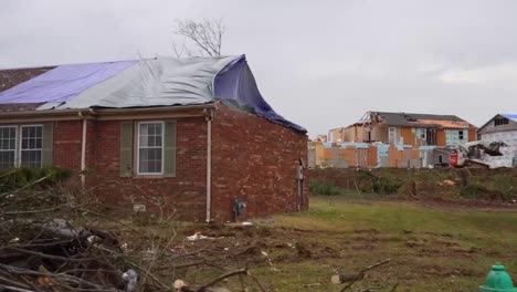 Nach-Einem-Schrecklichen-Tornado-Ausbruch-Werden-Im-Bowling-Green-Kentucky-Massive-Schäden-An-Häusern,-Häusern-Und-Nachbarschaften-Festgestellt