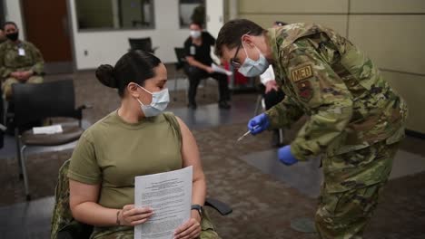 Soldiers-Prepare-The-First-Covid-19-Vaccines-To-Arrive-And-Be-Administered-At-Joint-Base-San-Antonio-Lackland,-Tx