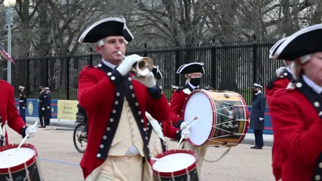 Military-Marching-Band-In-Revolutionary-War-Uniforms-Before-Joe-Biden’S-Presidential-Inauguration-Washington,-Dc
