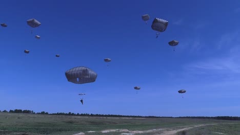 82Nd-Airborne-Paratroopers,-All-Female-Air-Drop,-Including-Air-Crew-And-Jumpers,-Jump-From-C-17-Globemasters
