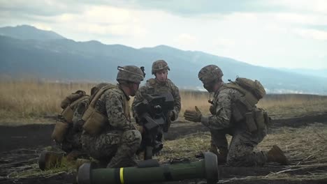 Us-Marines-Train-On-M240-Bravo-And-M2-Browning-50-Caliber-Machine-Gun-Live-Fire-Training-During-Fuji-Viper,-Japan