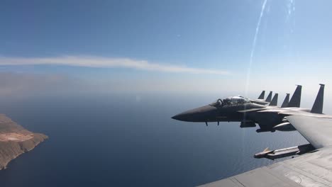 US-Air-Force-48th-Fighter-Wing-F-15e-Strike-Eagles-Fliegen-über-Die-Griechischen-Inseln-Und-Das-Mittelmeer-Und-Unterstützen-Die-Wut-Von-Poseidon