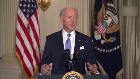 Discurso-Político-Del-Presidente-Joe-Biden,-George-Floyd-Racismo-Sistémico-Durante-La-Ceremonia-De-Juramento-De-Los-Designados-Políticos