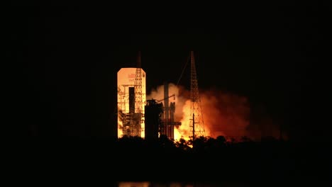 Delta-Iv-Heavy-Rocket-Night-Launch-Carries-Nroll-44-Mission-Payload-Into-Space-Orbit-From-Cape-Canaveral,-Florida
