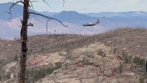 Us-Air-Force-Reserve-And-Air-National-Guard-Drop-Water-On-The-Hayman-Fire-Burn-Scar,-Wildland-Firefighting-Training