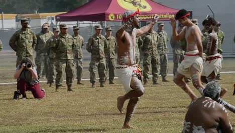 The-Bindal-Clan-Performs-Smoking-Ceremony,-Honoring-Their-Land-And-Ancestors,-For-Exercise-Talisman-Sabre-Soldiers
