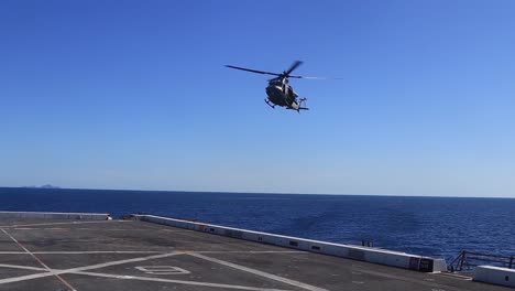 Us-Marines-Conduct-A-Fast-Rope-Drill-From-A-Uh-Y1-Venom-Helicopter-Onto-The-Deck-Of-The-Uss-New-Orleans